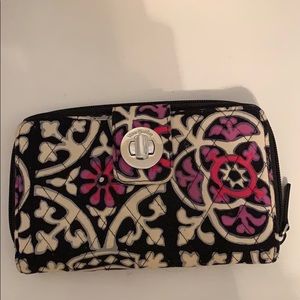 NWOT Vera Bradley clutch